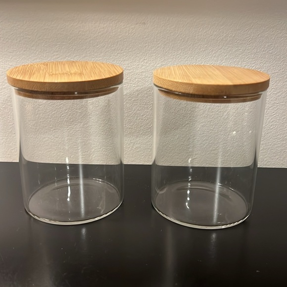 Set of 2 Bathroom Jars - Picture 2 of 5